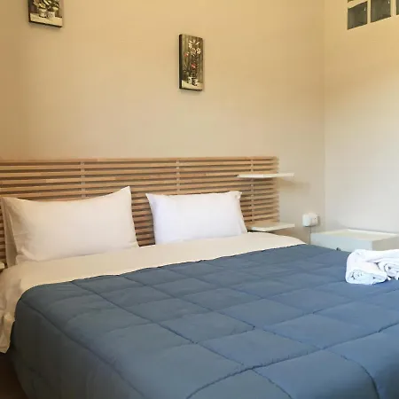 Bed & Breakfast Paola *